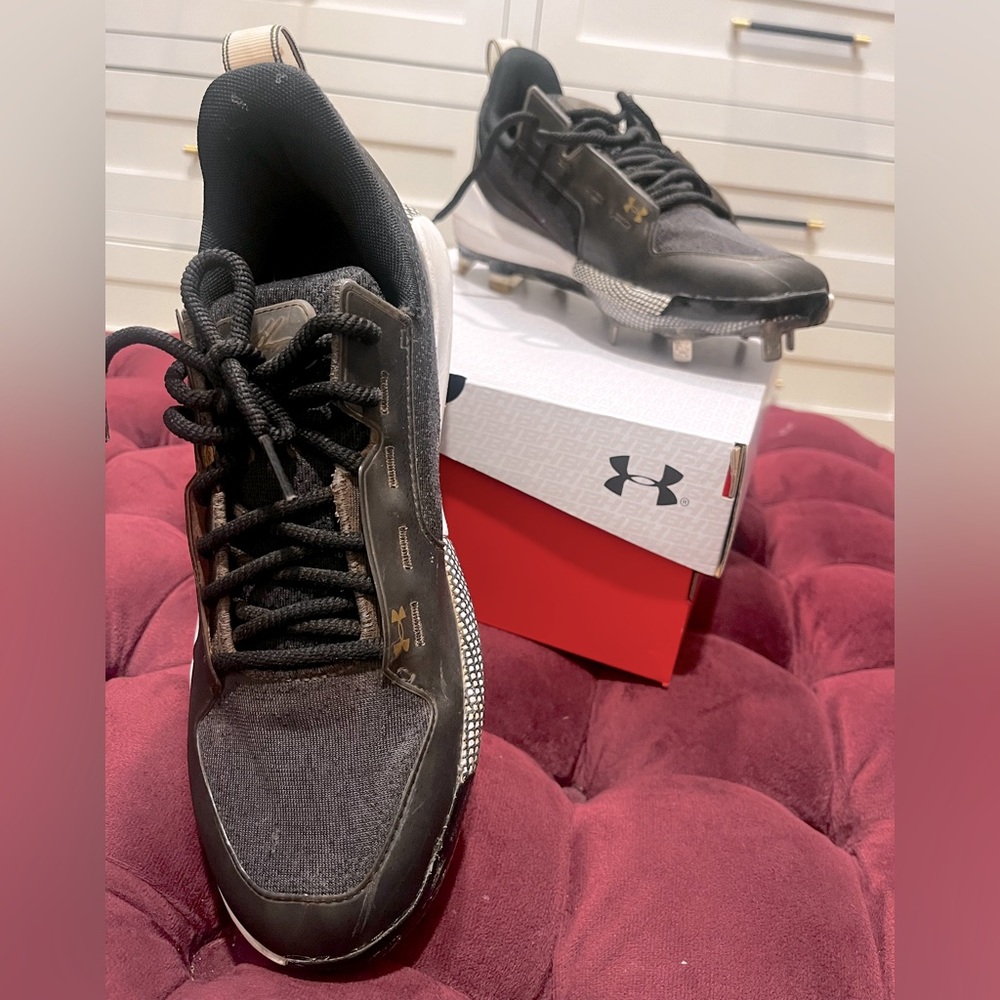 Under Armour Harper 6 Low ST Metal Baseball Cleats Black Men Sz 8.5